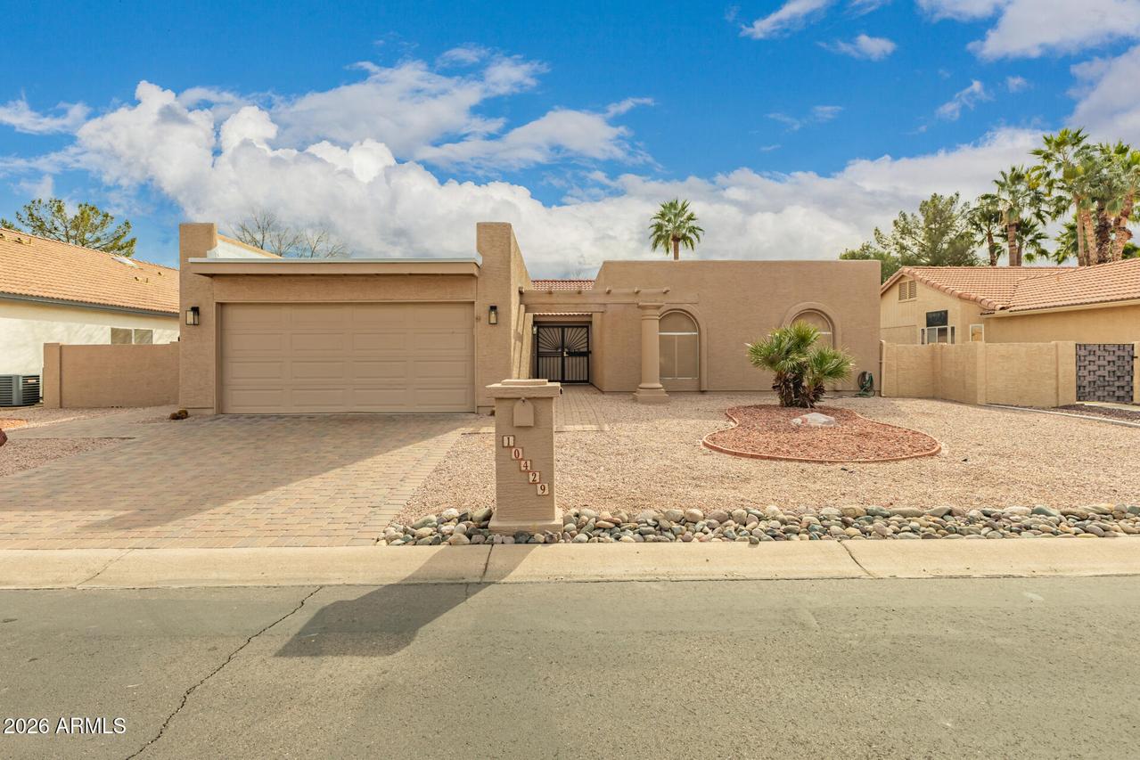 10429 E Nacoma Dr., Sun Lakes, AZ 85248