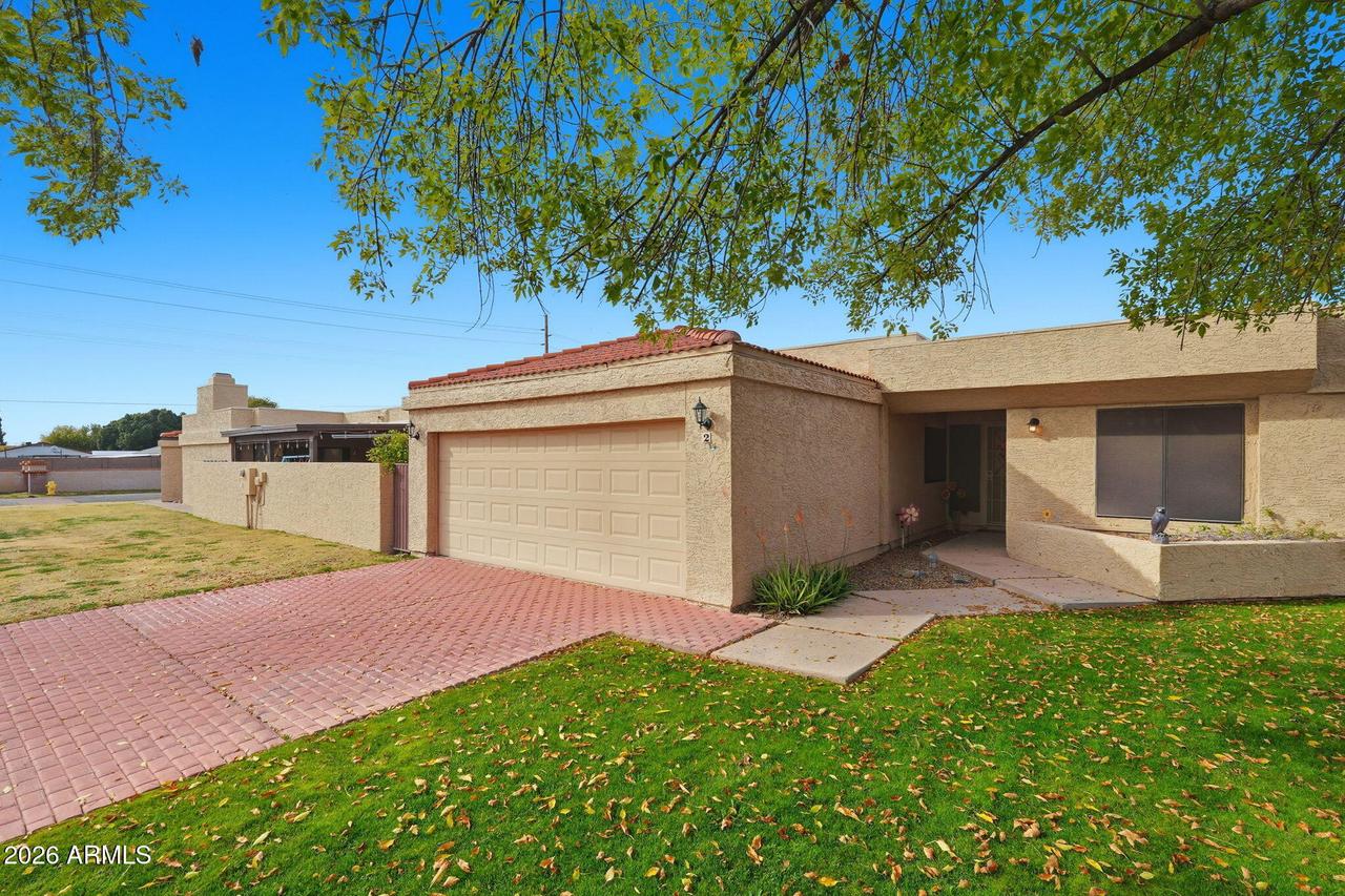 1360 E Brown Rd. #2, Mesa, AZ 85203