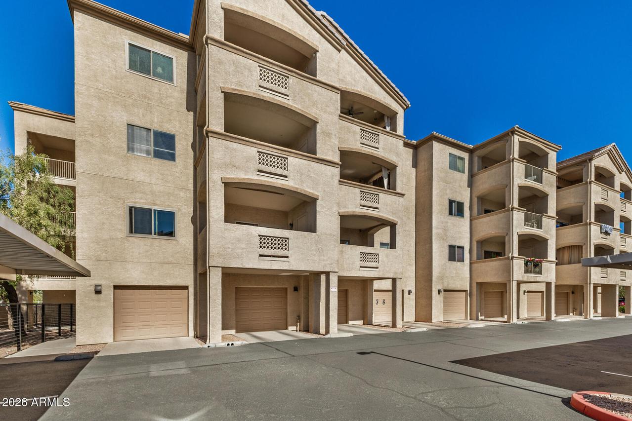 920 E Devonshire Ave. #2027, Phoenix, AZ 85014