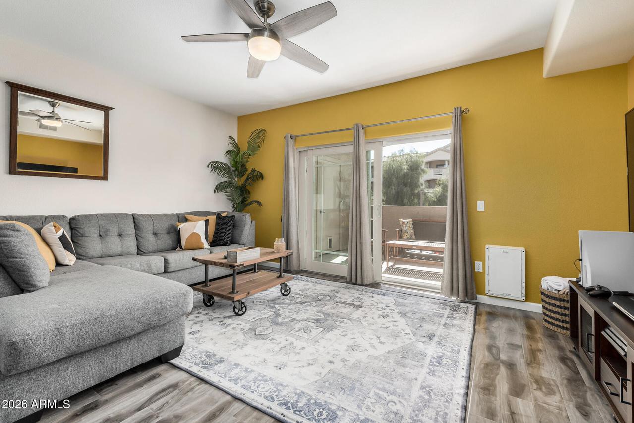 920 E Devonshire Ave. #2027, Phoenix, AZ 85014