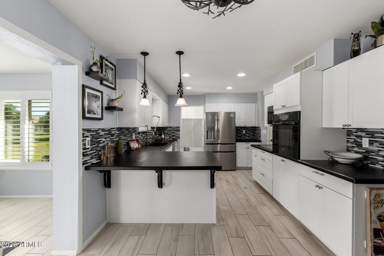 10502 W Roundelay Cir., Sun City, AZ 85351