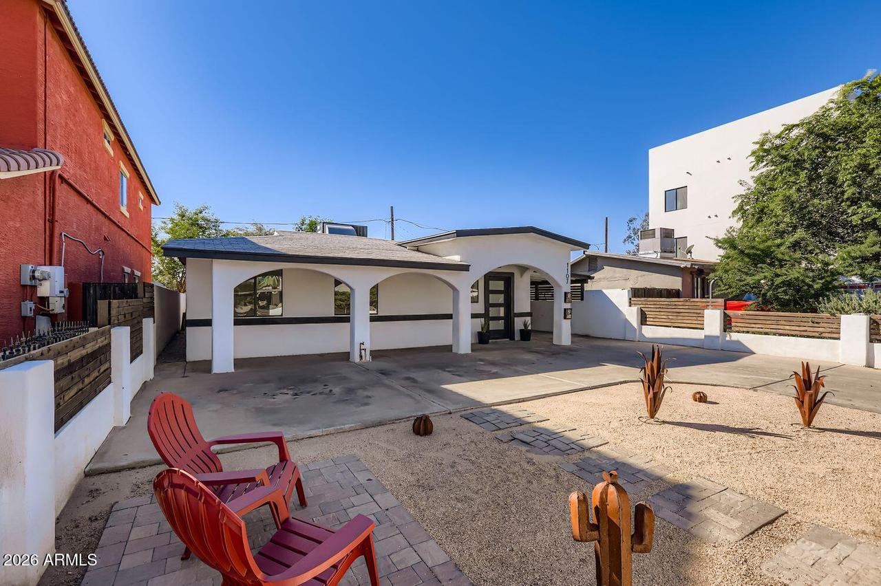 1107 W Roosevelt St., Phoenix, AZ 85007