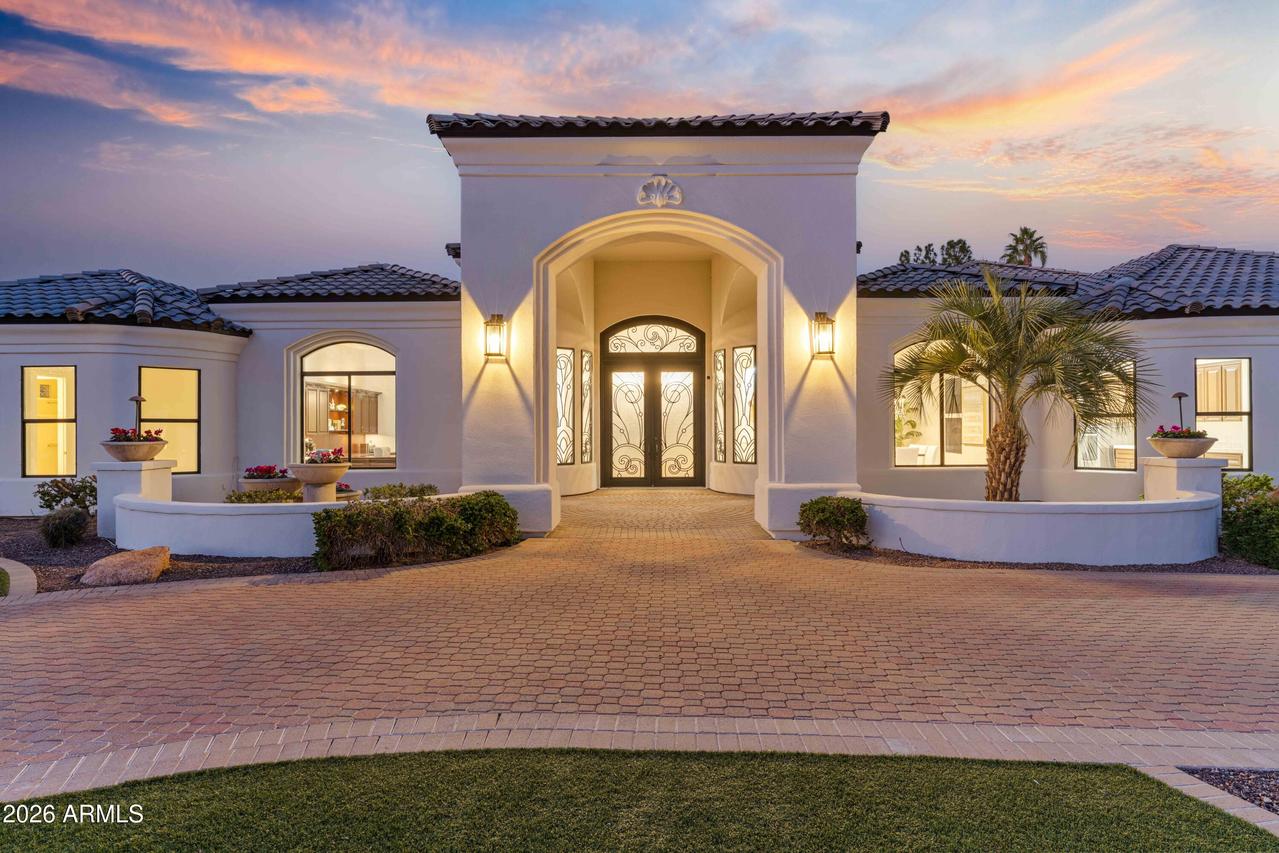 7126 E Bluebird Ln., Paradise Valley, AZ 85253