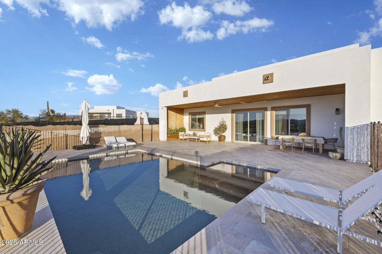 25937 W Ravina Ln., Morristown, AZ 85342