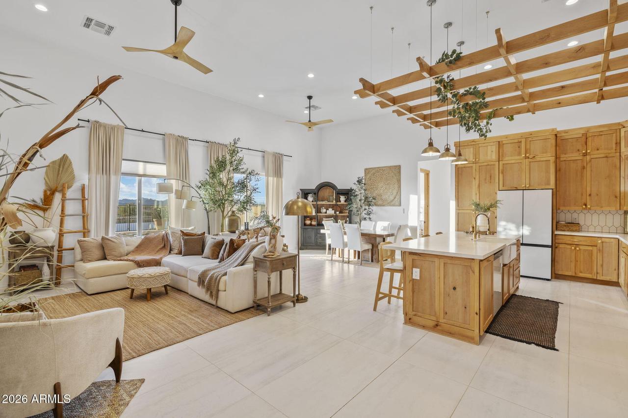 25937 W Ravina Ln., Morristown, AZ 85342