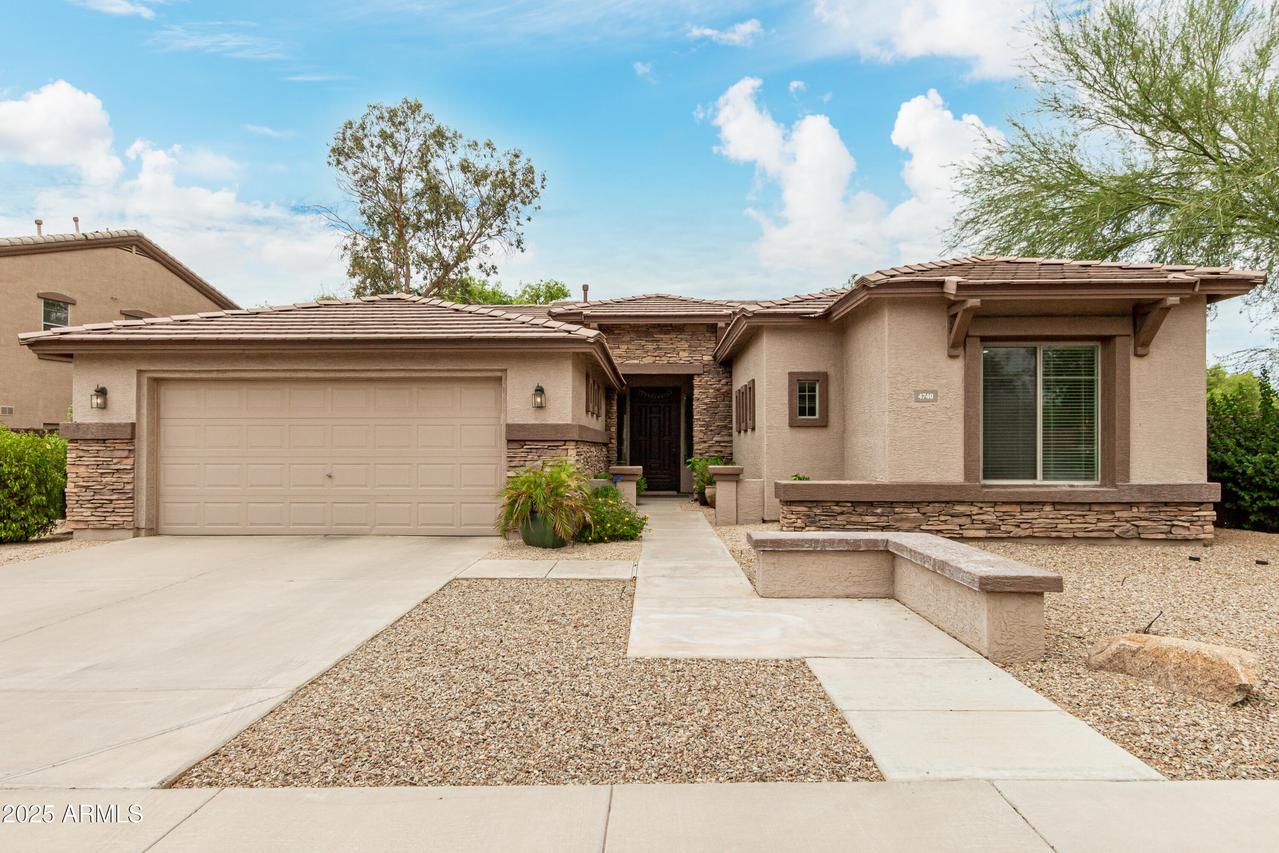 4740 E Peach Tree Dr., Chandler, AZ 85249