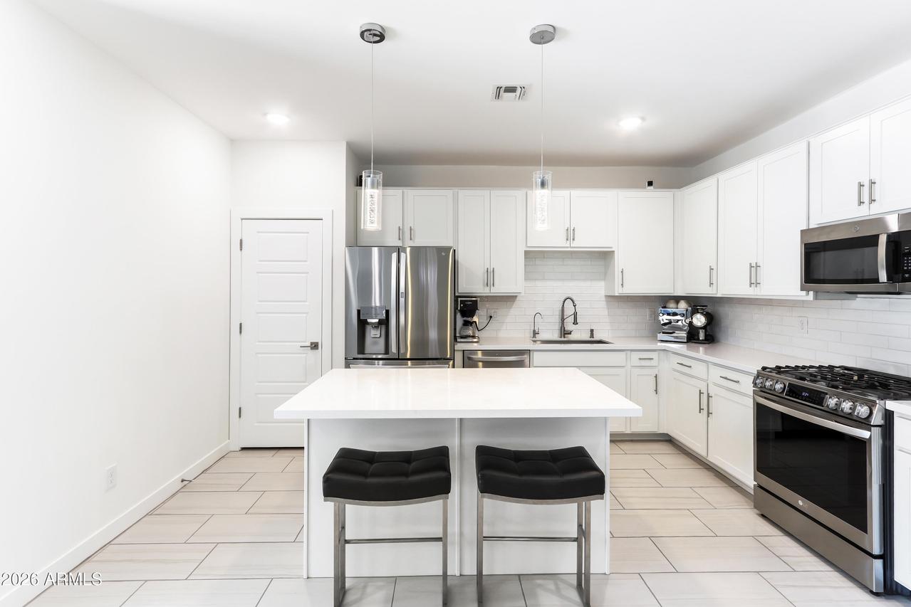 35463 W Santa Barbara Ave., Maricopa, AZ 85138