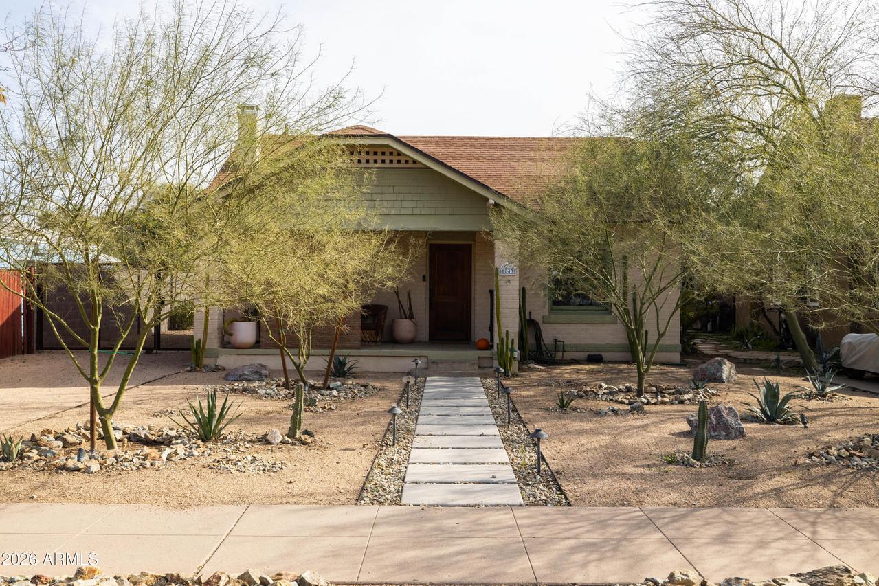 1843 N 11th St., Phoenix, AZ 85006