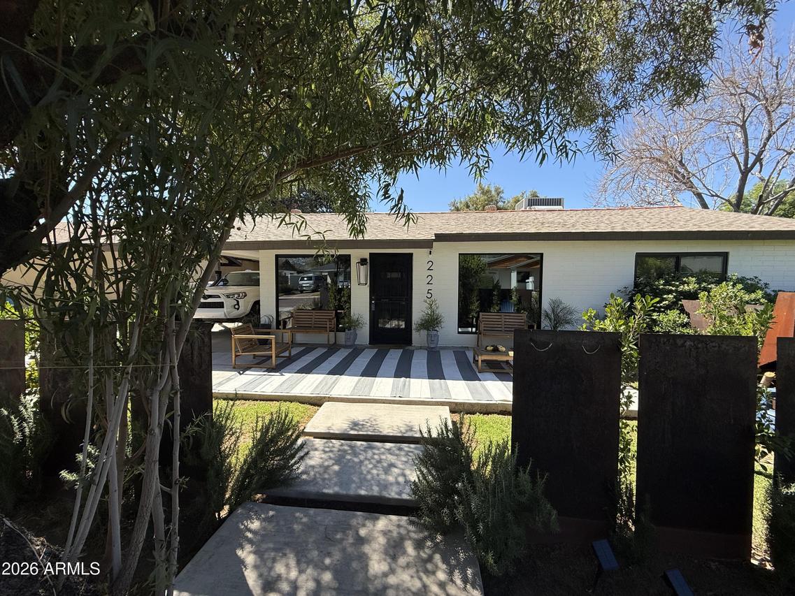 225 W Alice Ave., Phoenix, AZ 85021