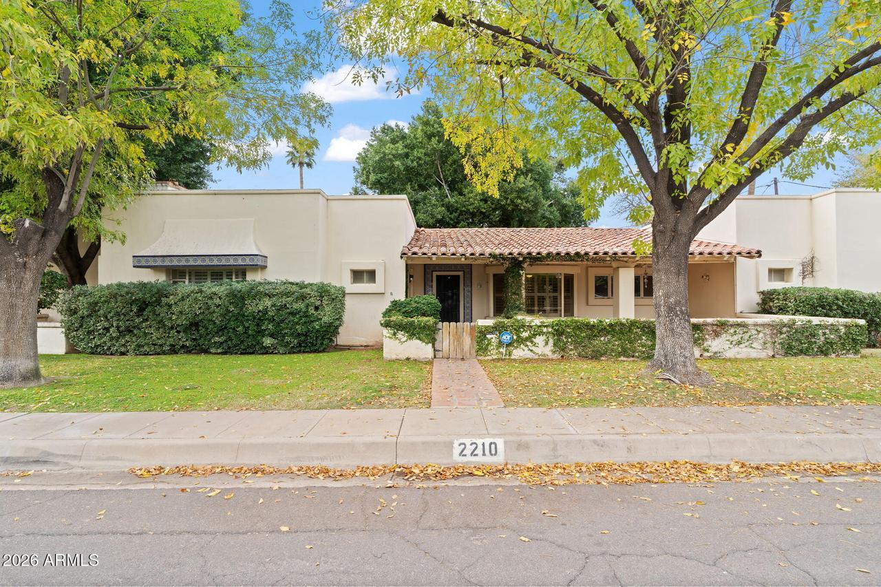 2210 Encanto Dr., Phoenix, AZ 85007