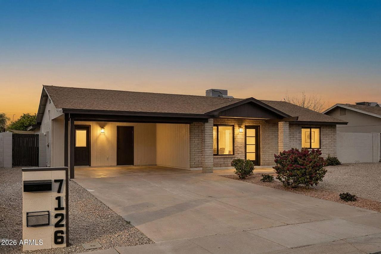 7126 W Ironwood Dr., Peoria, AZ 85345