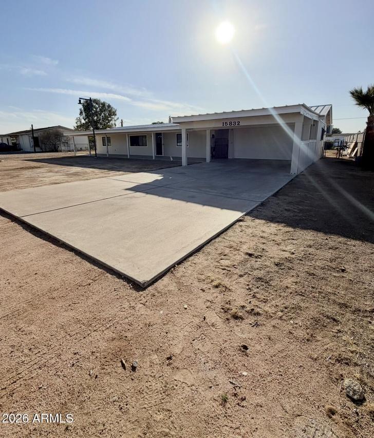 15832 N 66th Ave., Glendale, AZ 85306