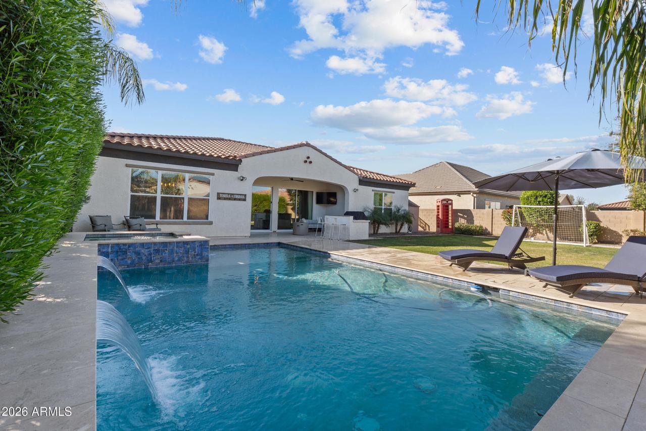 22326 E Sentiero Dr., Queen Creek, AZ 85142