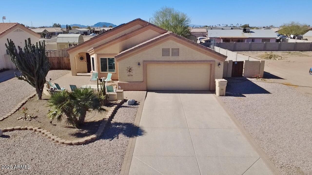 15774 S Saxon Rd., Arizona City, AZ 85123