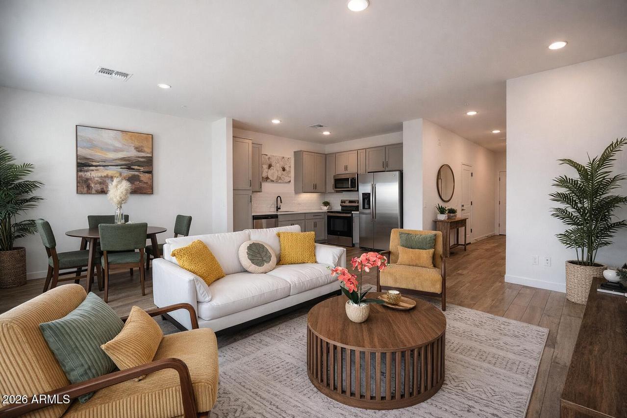 28131 N 28th Ave., Phoenix, AZ 85050