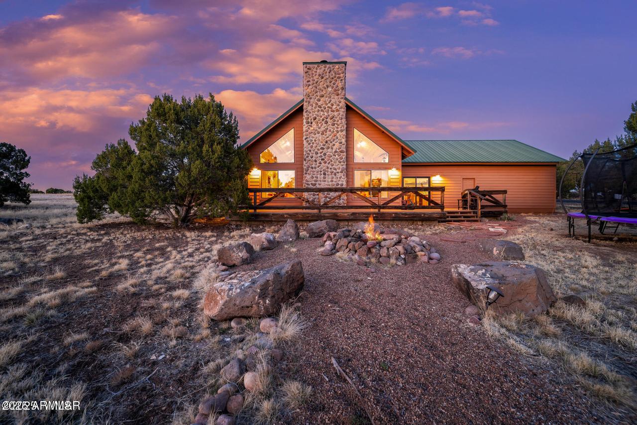 1923 Creekside Cir., Show Low, AZ 85901