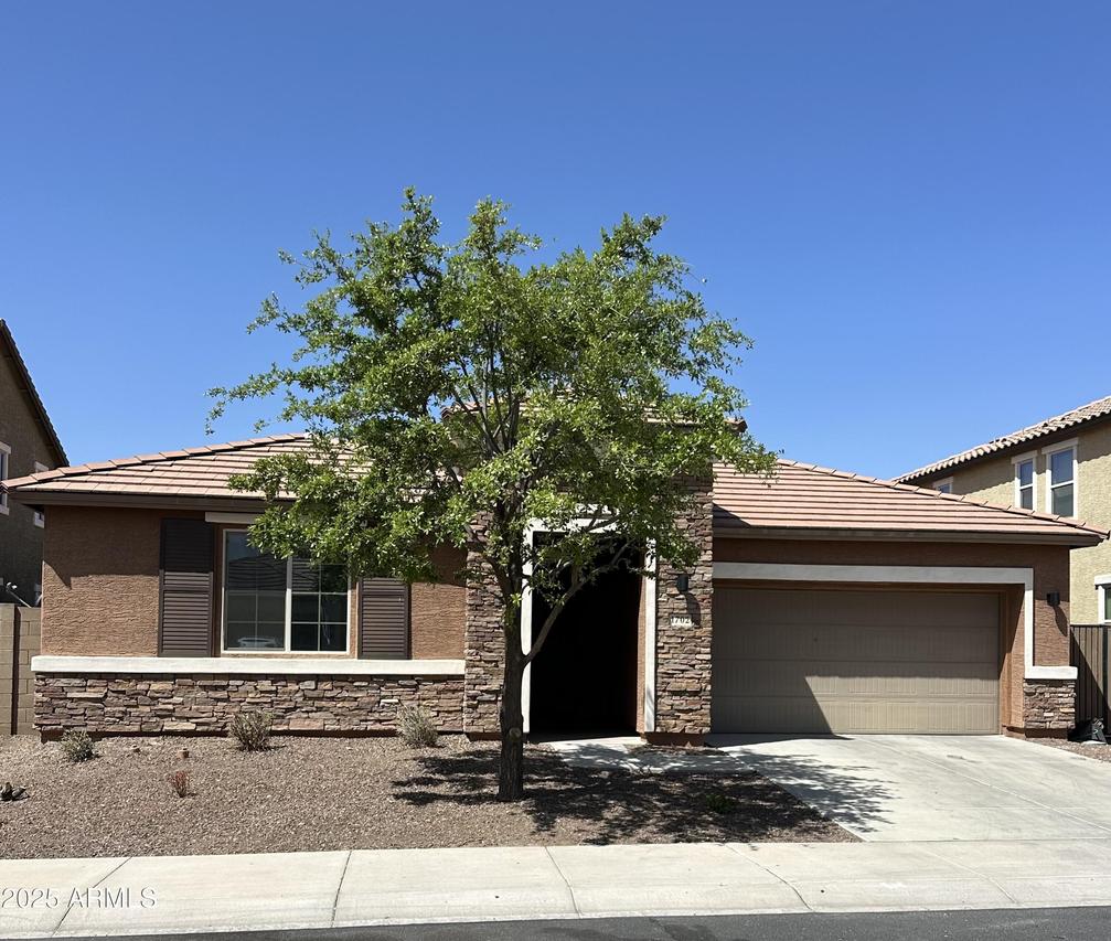 1702 N 214th Ln., Buckeye, AZ 85396