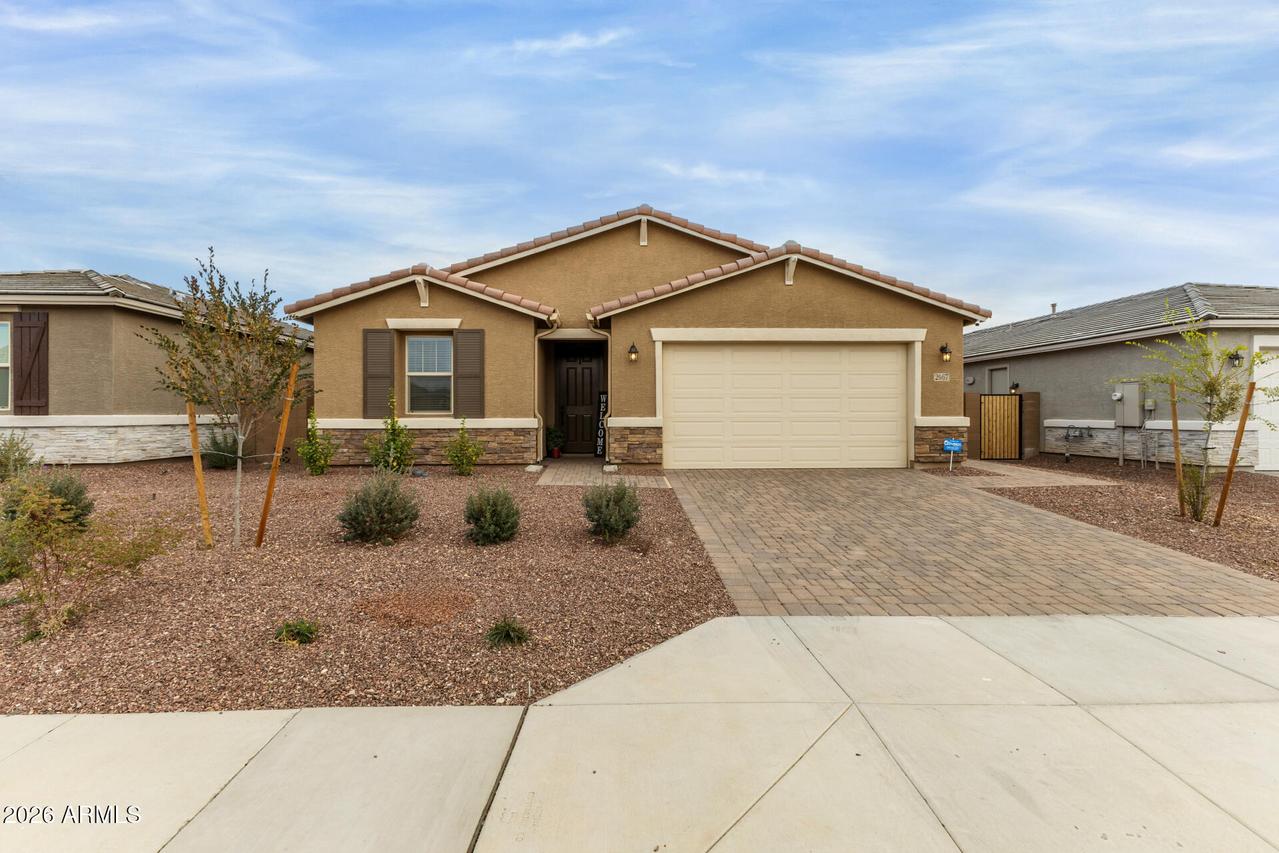 2667 N 195th Dr., Buckeye, AZ 85396