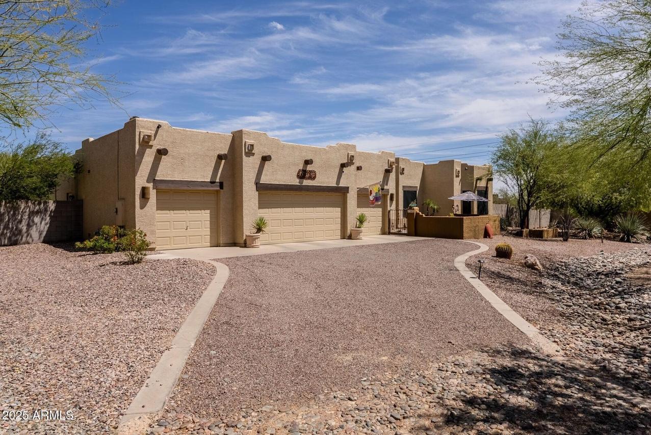 37809 N 9th Pl., Phoenix, AZ 85086