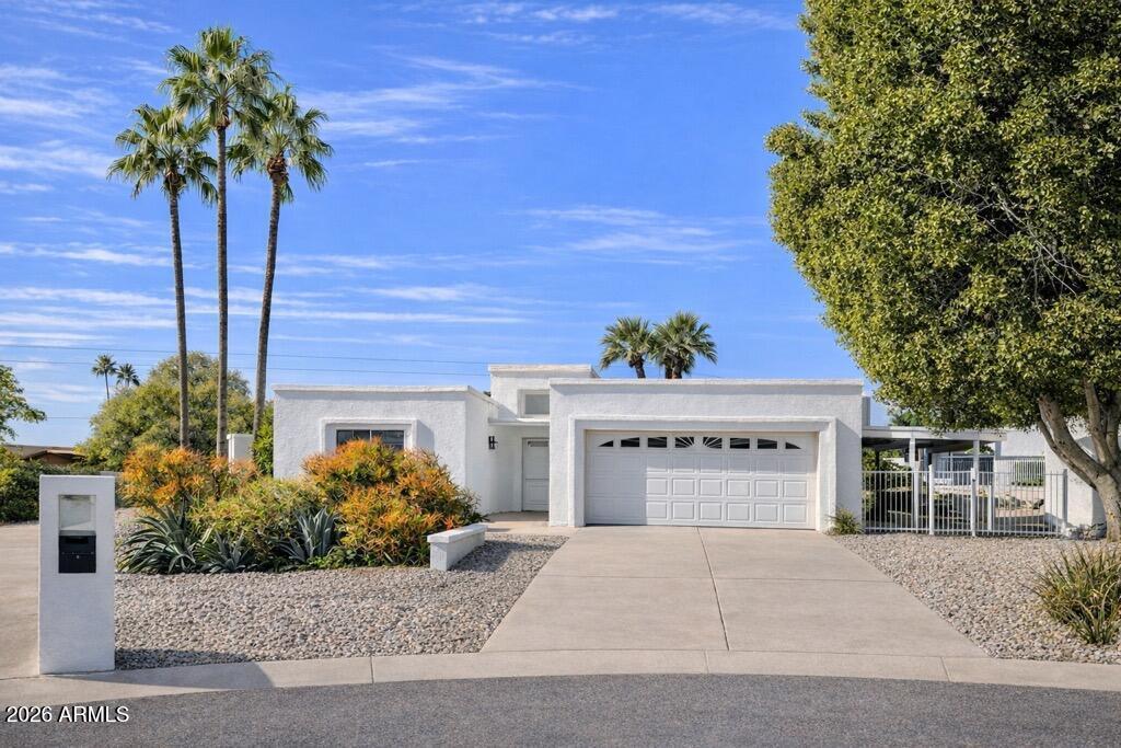 1202 E Rowlands Ln., Phoenix, AZ 85022