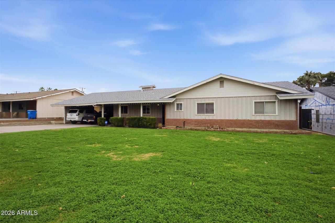 1701 E Tuckey Ln., Phoenix, AZ 85016