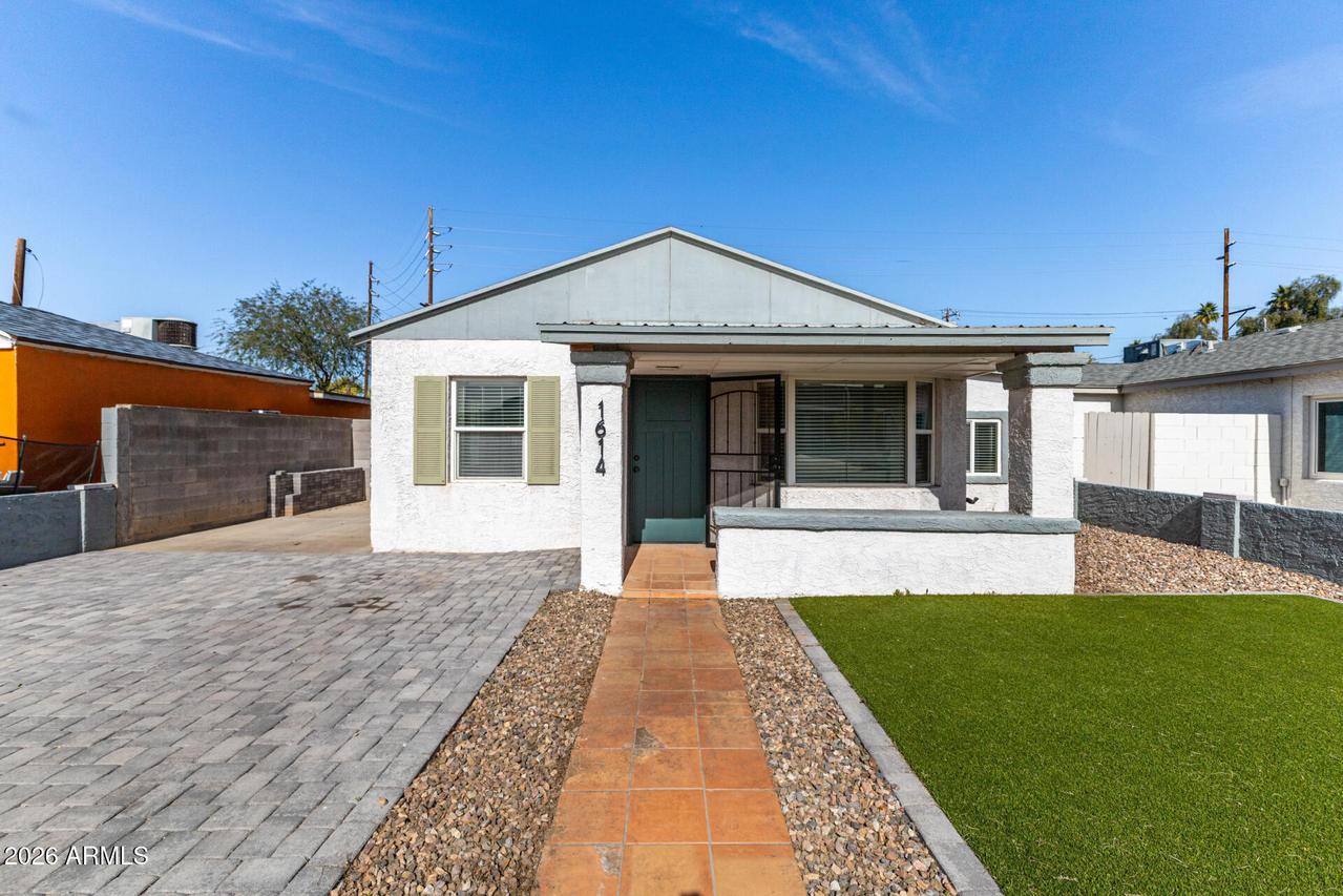 1614 W Lynwood St., Phoenix, AZ 85007