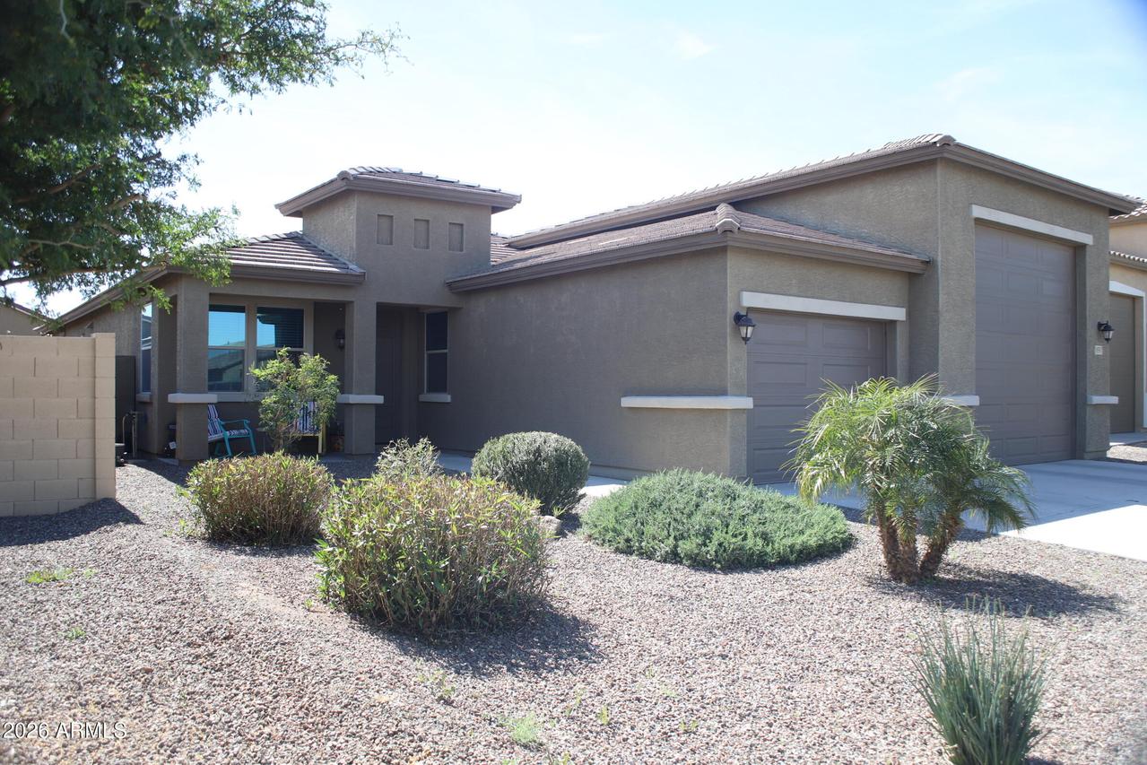 18597 W Robin Ln., Surprise, AZ 85387