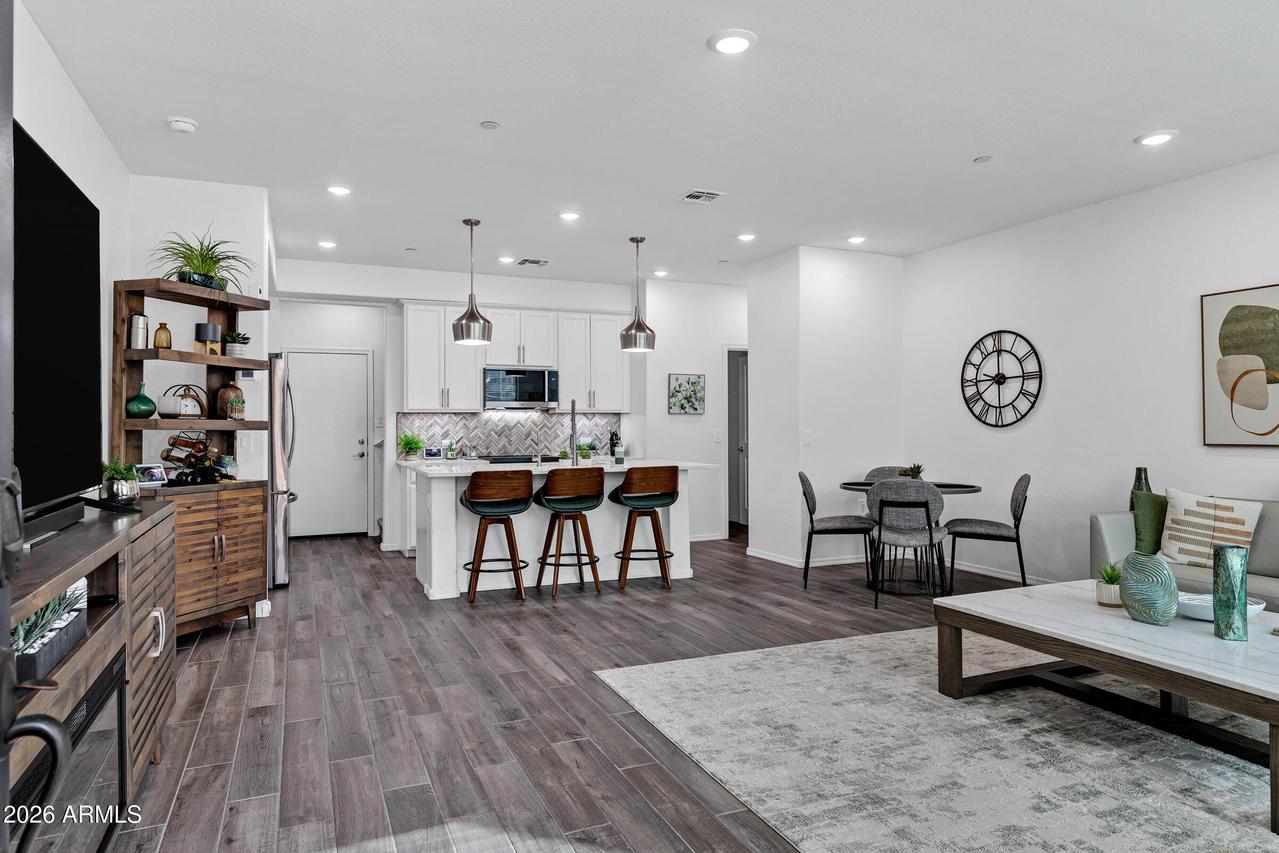 1825 E Hampton Ln. #106, Gilbert, AZ 85295