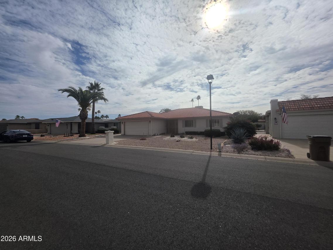 26617 S Beech Creek Dr., Sun Lakes, AZ 85248