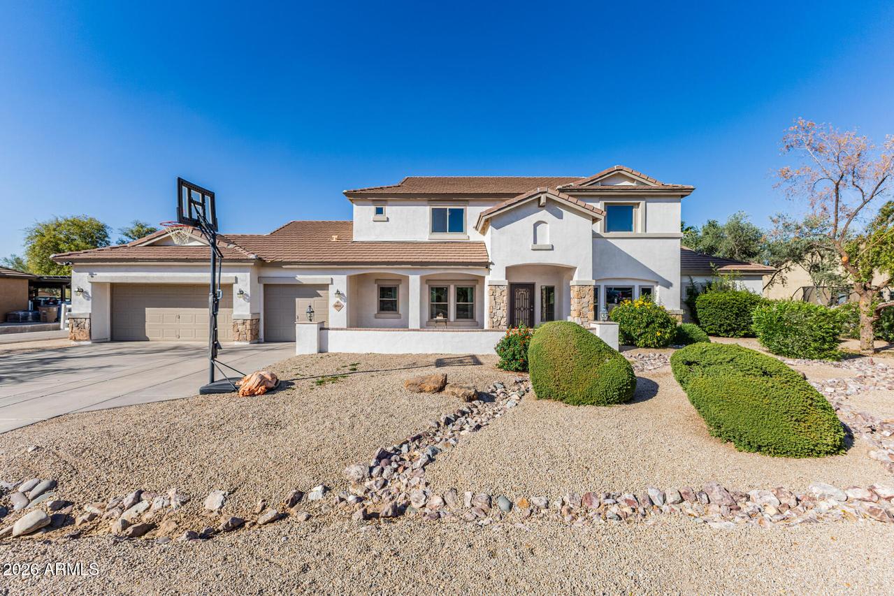 9814 W Prospector Dr., Queen Creek, AZ 85144