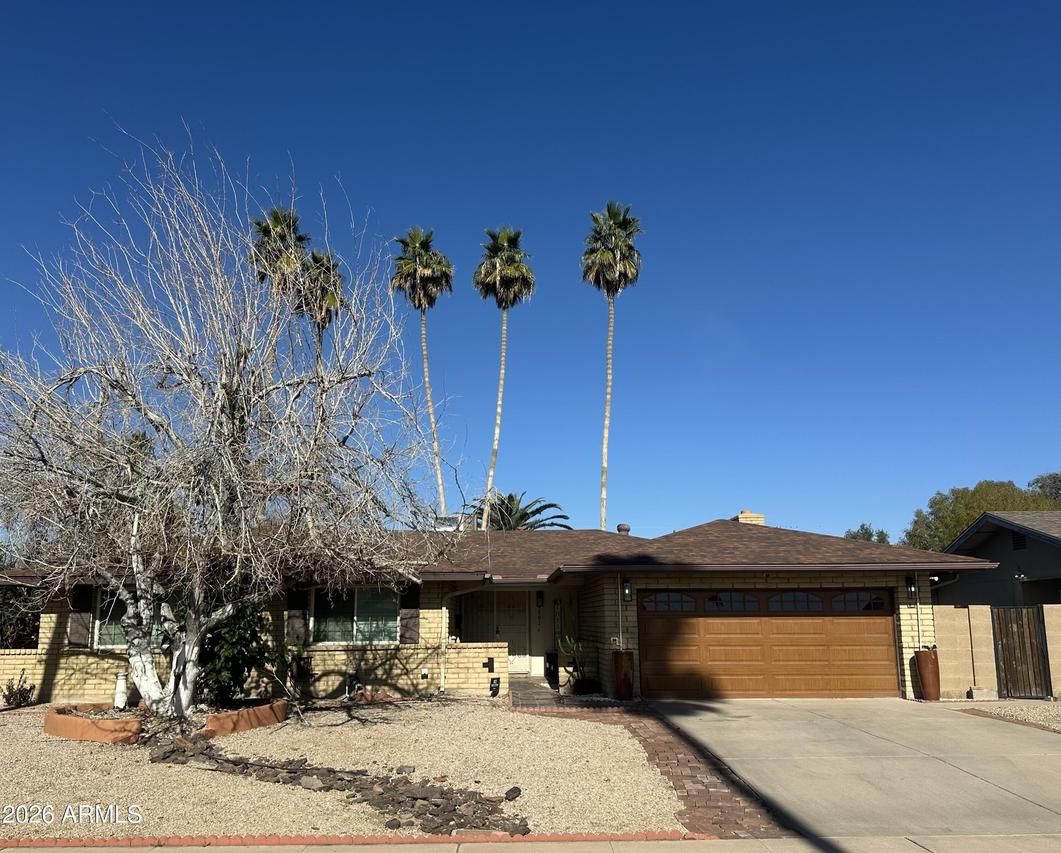 4002 W Augusta Ave., Phoenix, AZ 85051