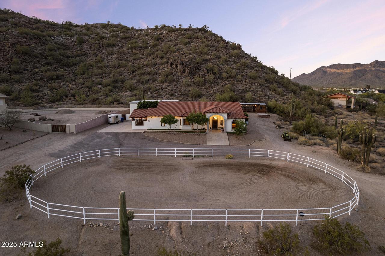1500 N Crismon Rd., Mesa, AZ 85207
