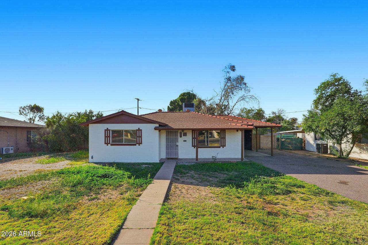 2221 E Osborn Rd., Phoenix, AZ 85016