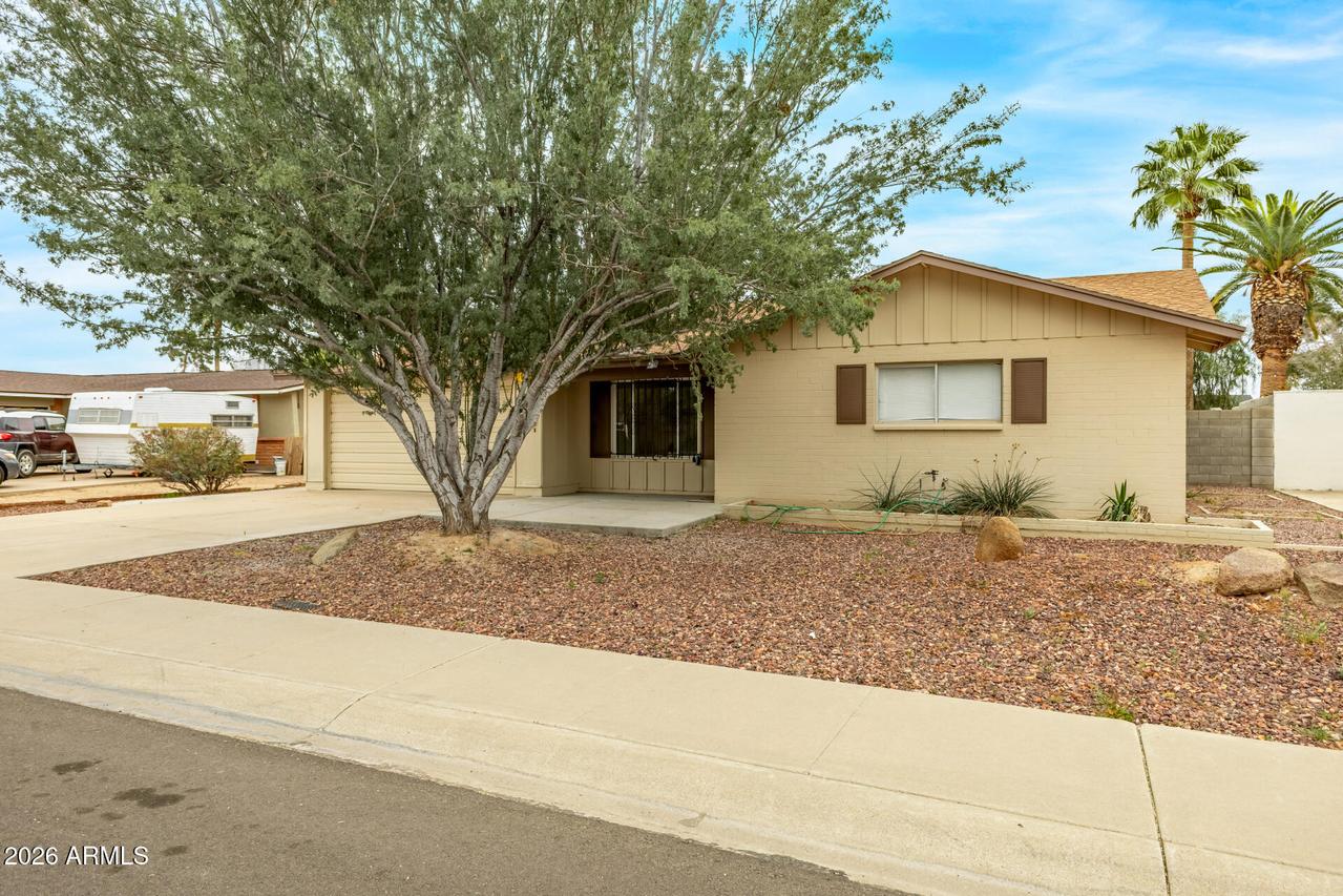 1915 E Gemini Dr., Tempe, AZ 85283