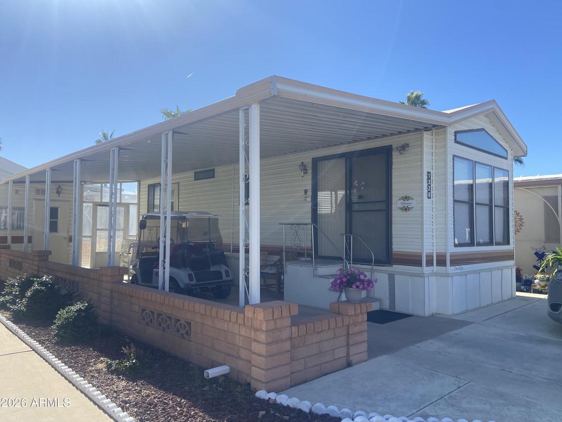 1328 W Inuit Ave., Apache Junction, AZ 85119