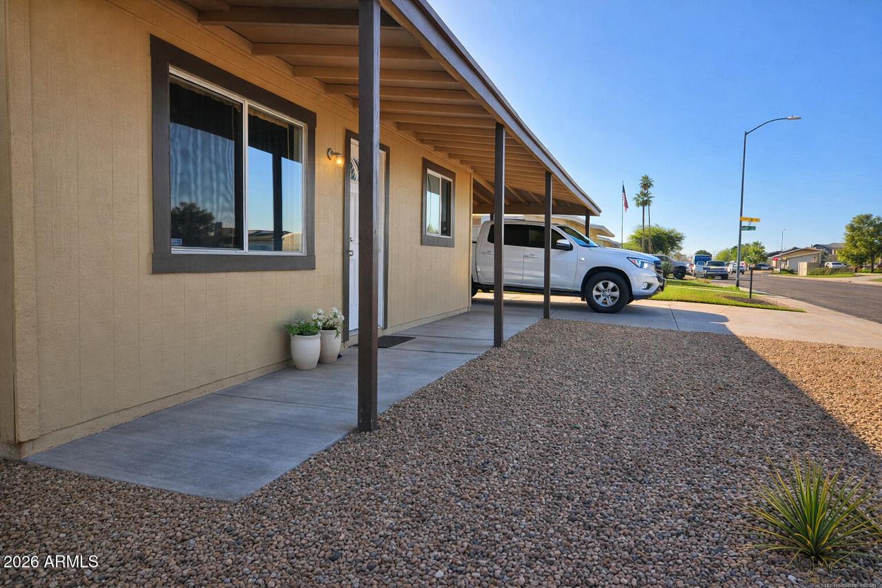 6011 W Nancy Rd., Glendale, AZ 85306