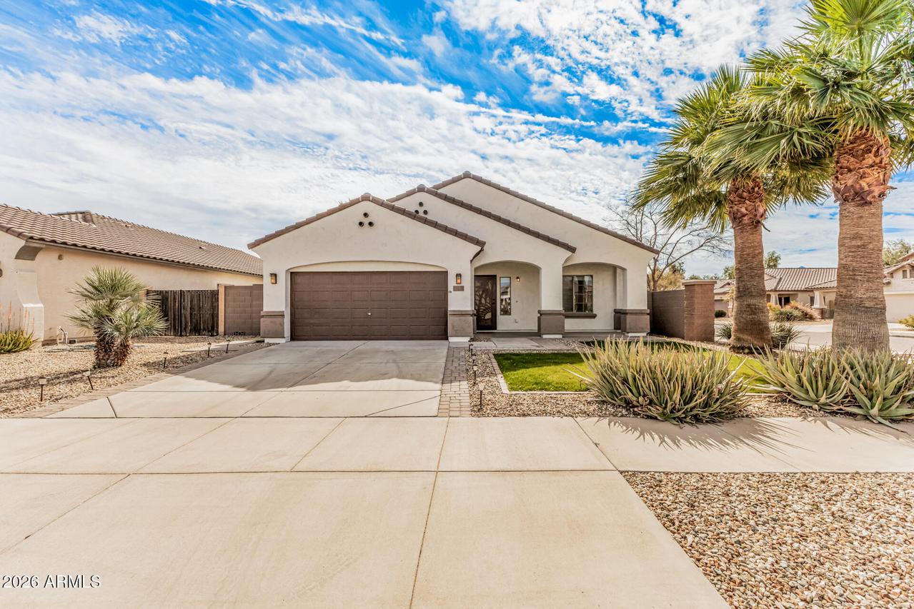 5817 W Ardmore Rd., Laveen, AZ 85339