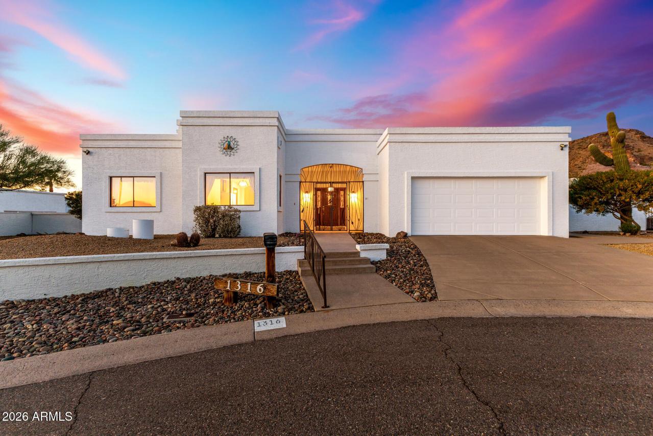 1316 E Meadow Ln., Phoenix, AZ 85022