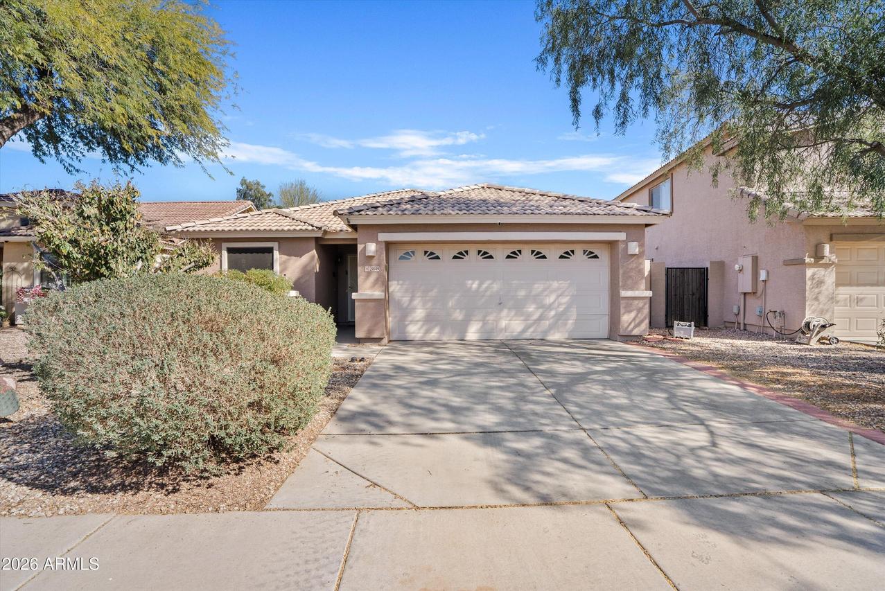 29149 N Yellow Bee Dr., San Tan Valley, AZ 85143