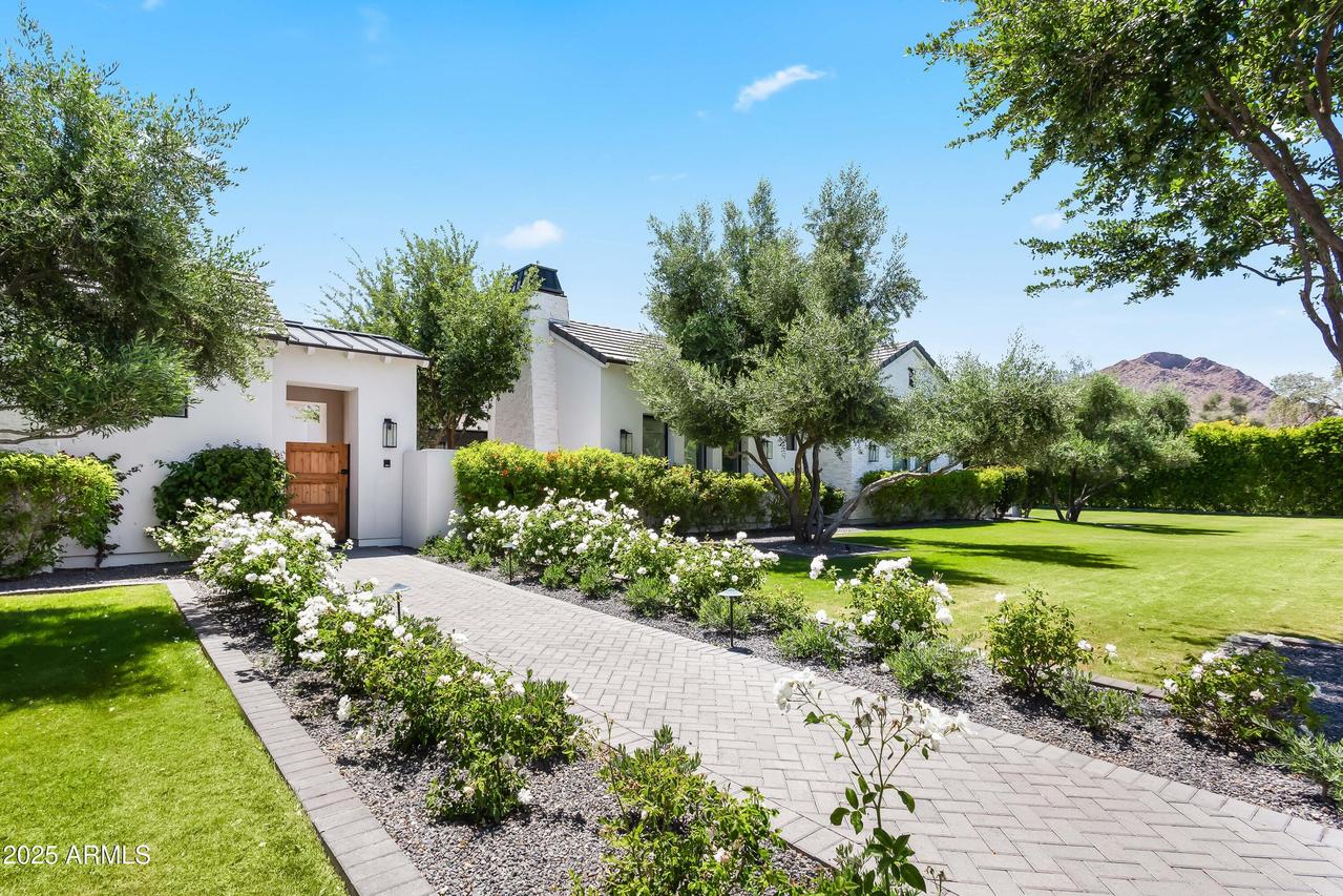 5639 N 68th Pl., Paradise Valley, AZ 85253