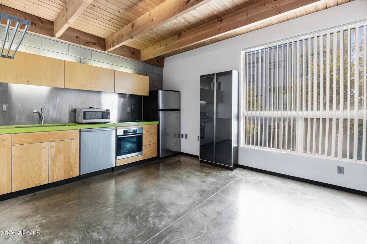 727 E Portland St. #32, Phoenix, AZ 85006