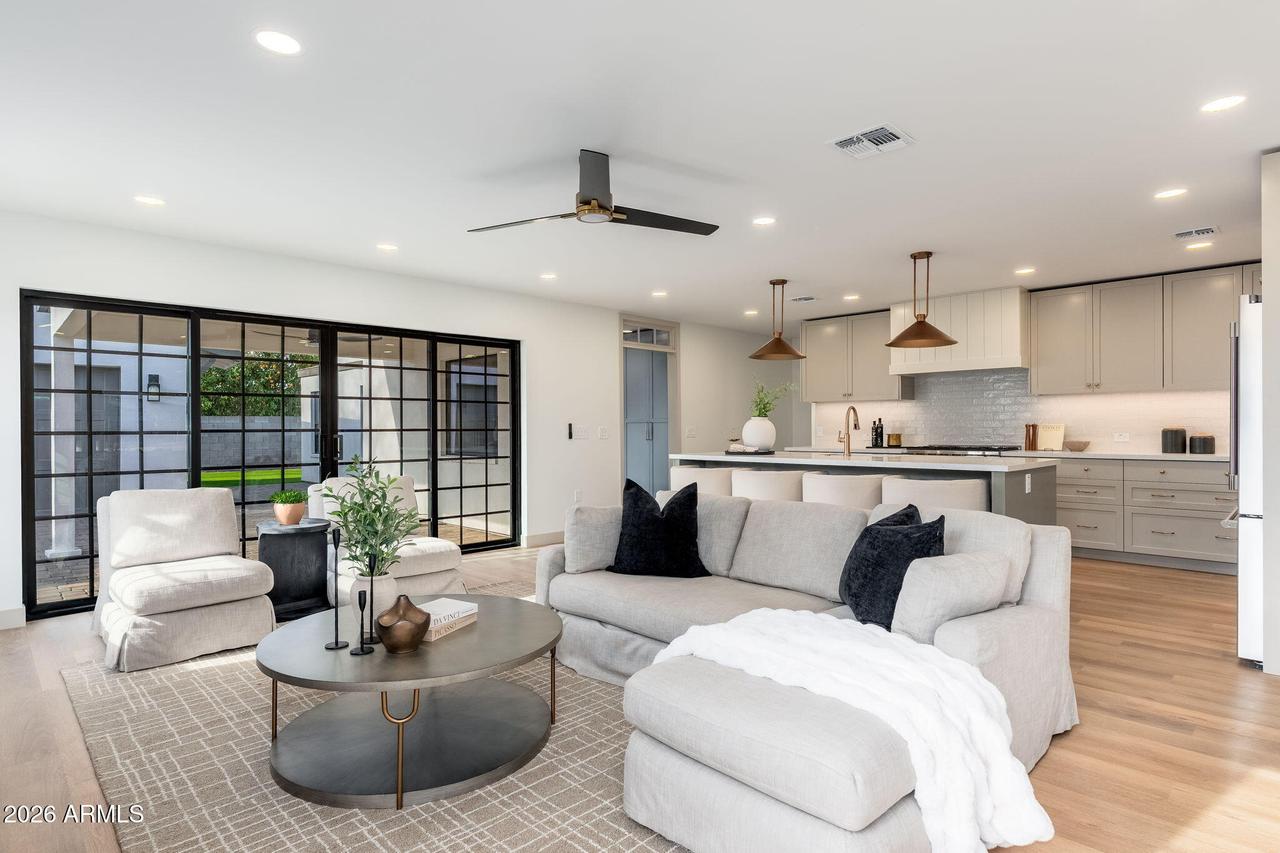 5144 N 6th St., Phoenix, AZ 85012