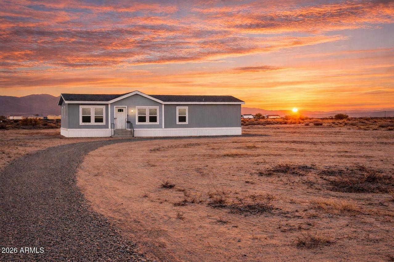 66383 Cactus St., Salome, AZ 85348