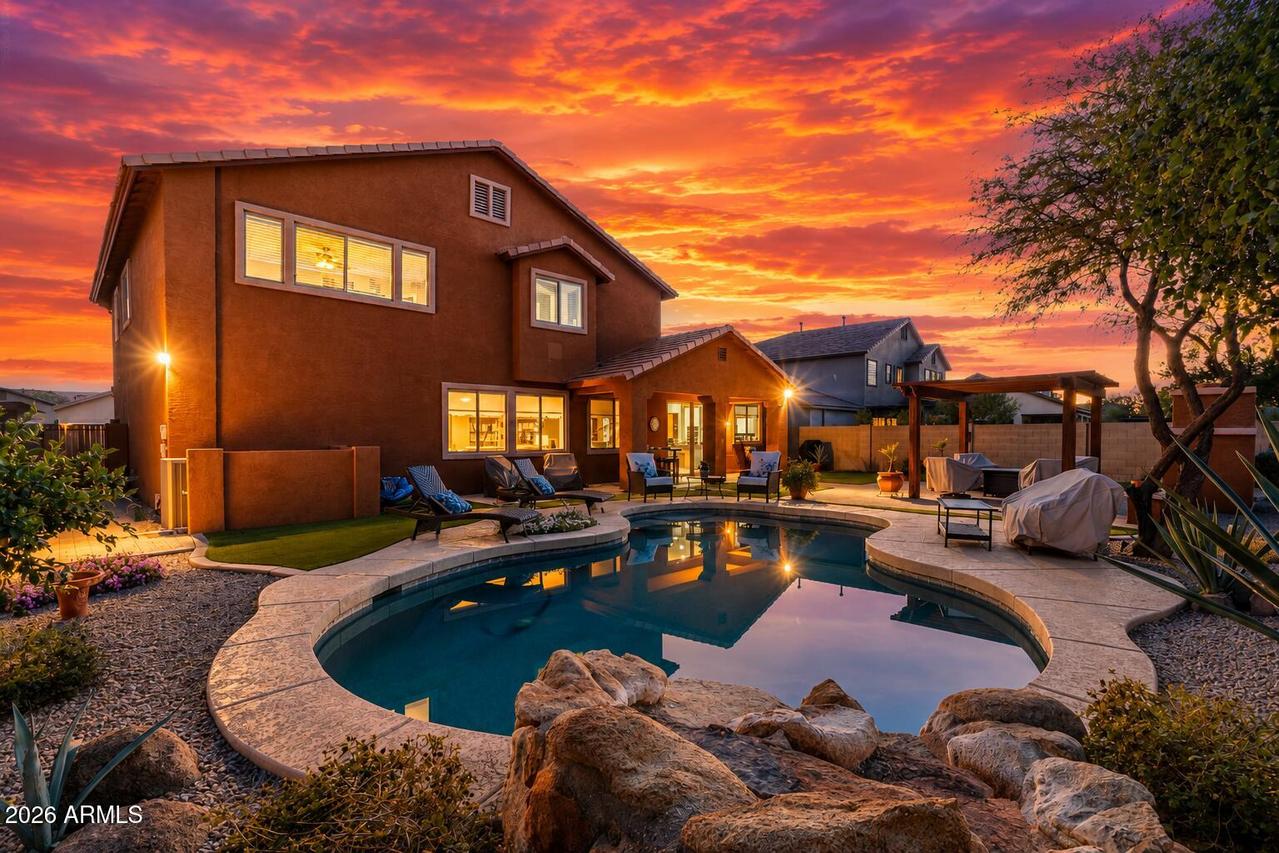 2340 W Bramble Berry Ln., Phoenix, AZ 85085