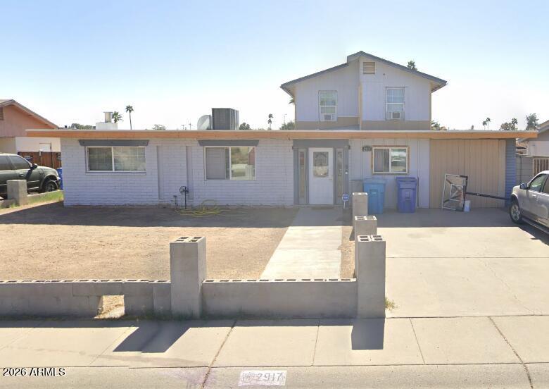 2917 W Paradise Dr., Phoenix, AZ 85029