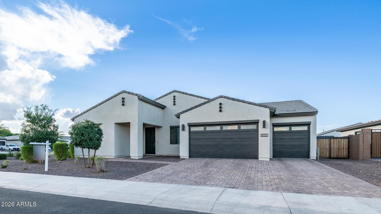 8022 W Northview Ave., Glendale, AZ 85303