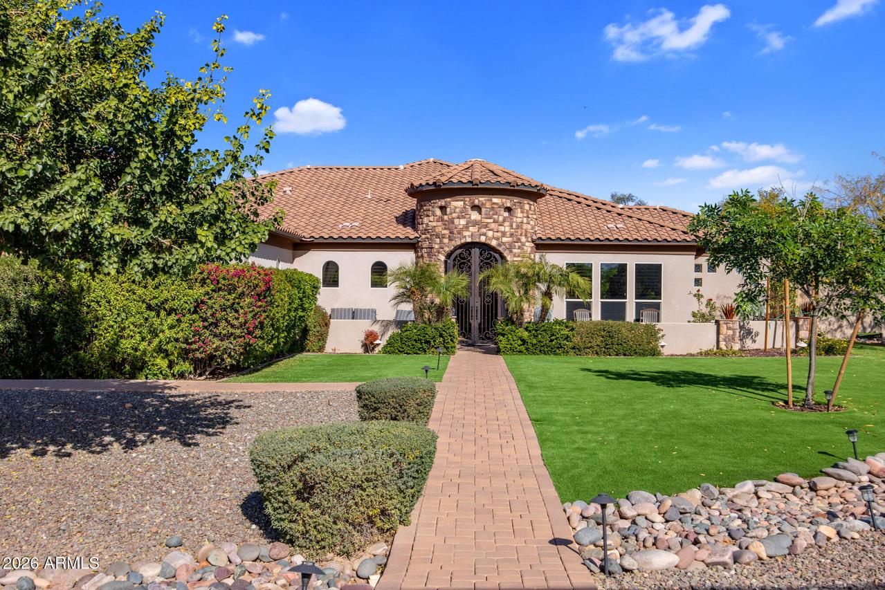 1406 W Joy Ranch Rd., Phoenix, AZ 85086