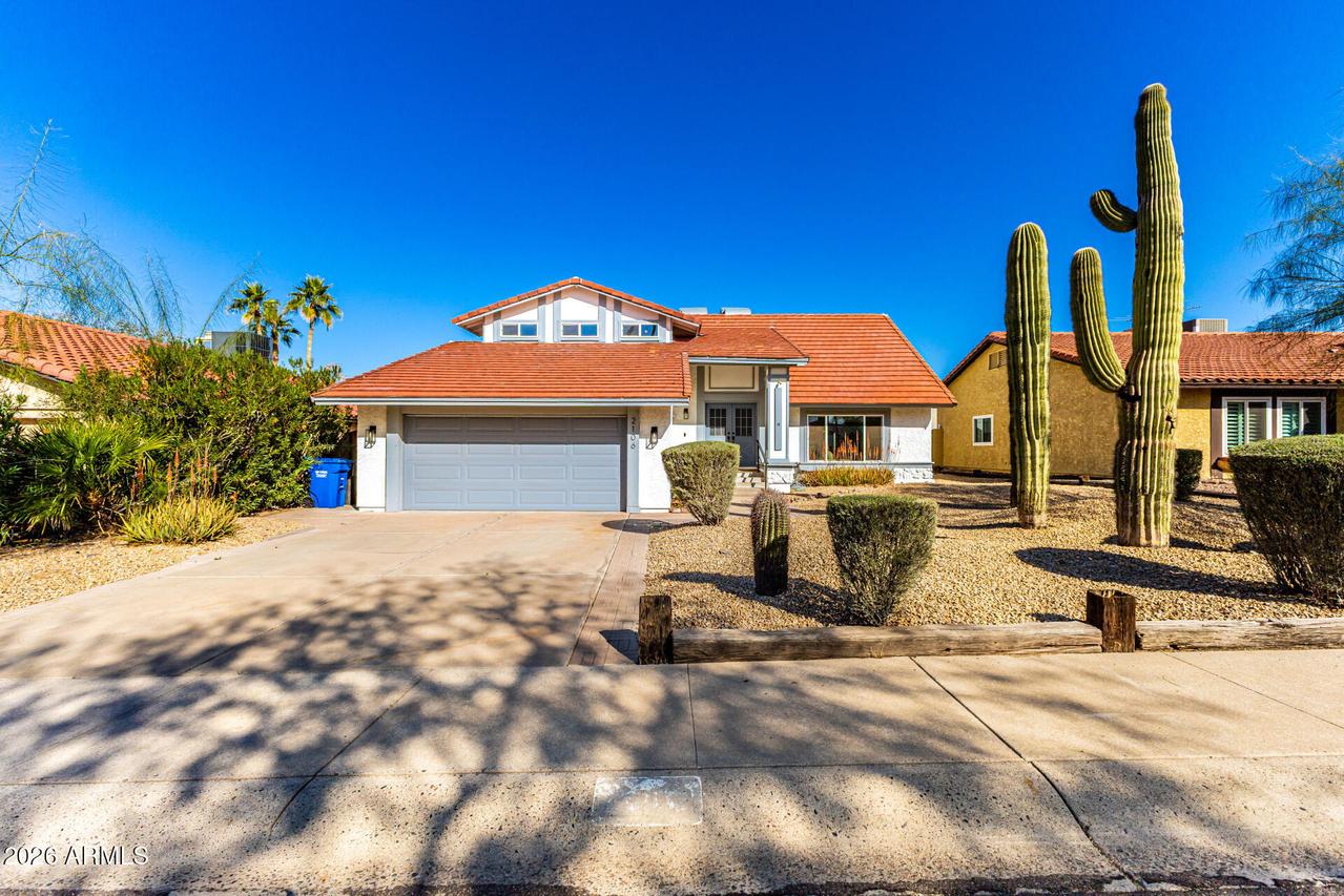 2106 E Friess Dr., Phoenix, AZ 85022