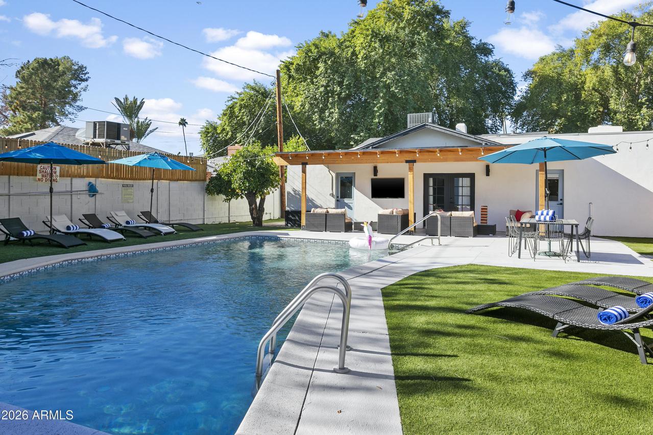 3139 N 40th St., Phoenix, AZ 85018