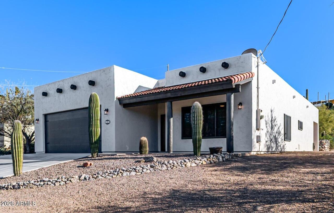 485 E Queen Creek Dr., Queen Valley, AZ 85118
